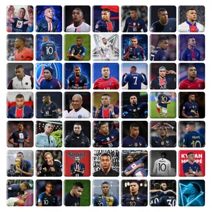 مگنت خندالو طرح کیلیان امباپه Kylian Mbappe مدل مربعی کد 126 مجموعه 49 عددی