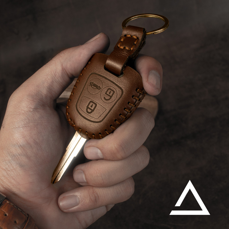 کاور ریموت خودرو چرم آراهمراه کد ARAJ411 مناسب برای دناپلاس