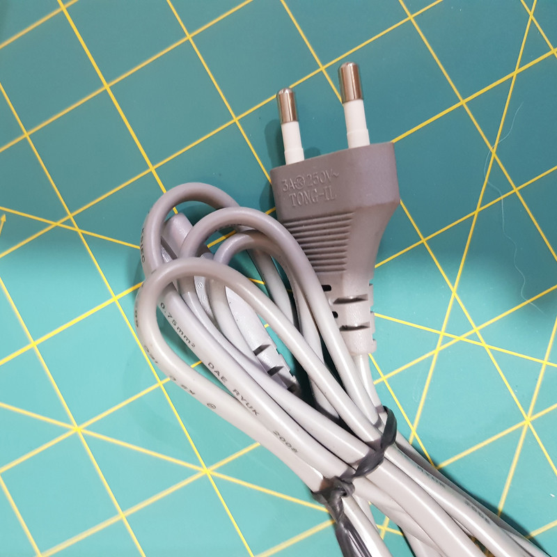 سیم رابط مدل TONG-IL دوپین چاک دار طول 1.5 متر سیم رابط مدل TONG-IL دوپین چاک دار طول 1.5 متر