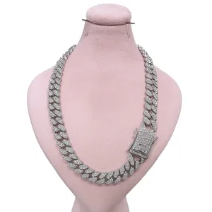 گردنبند مدل فول نگین کد 01