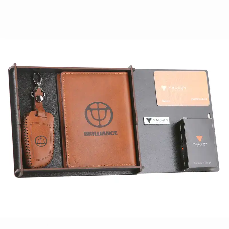 ست هدیه چرم یلسان مدل BRILIANCE کد SET-300-24-GS