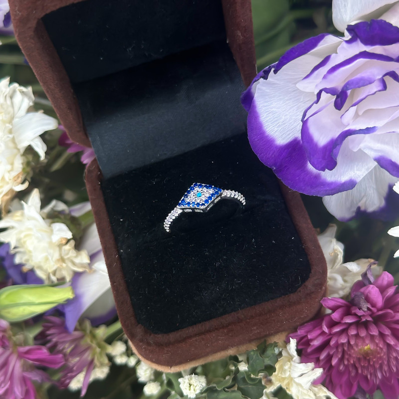 انگشتر نقره اتمی زنانه سیلور شهر مدل چشم نظر کد 00102 انگشتر نقره اتمی زنانه سیلور شهر مدل چشم نظر کد 00102