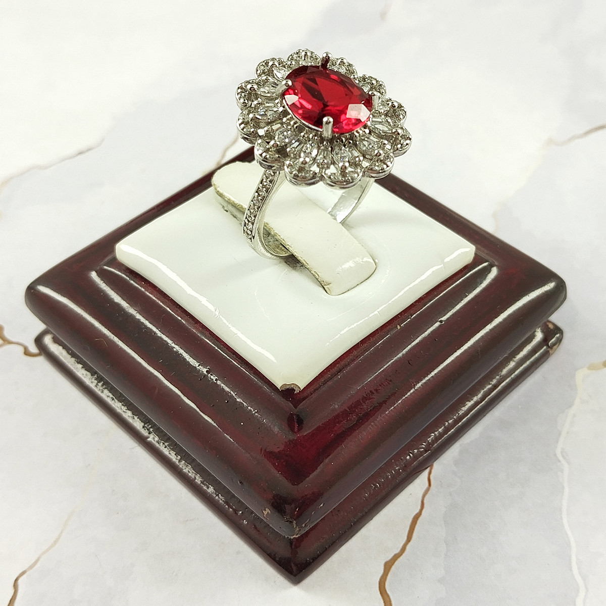 انگشتر نقره زنانه سلین کالا مدل یاقوت سرخ کد 50 انگشتر نقره زنانه سلین کالا مدل یاقوت سرخ کد 50