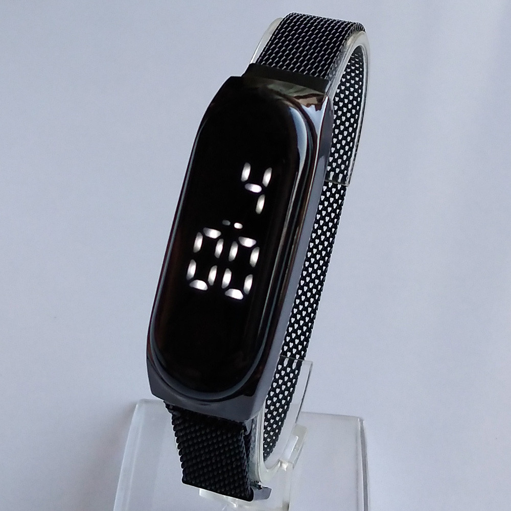 ساعت مچی دیجیتال مدل مگنتی کپسولی کد 20