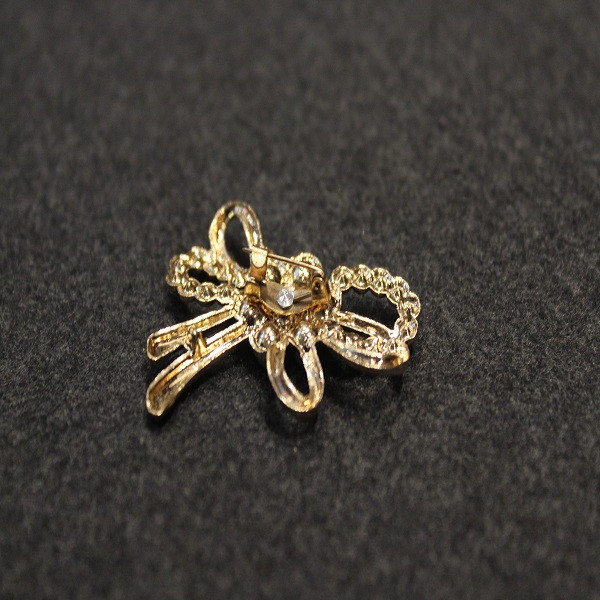 گل سینه زنانه کد Ki 05-180