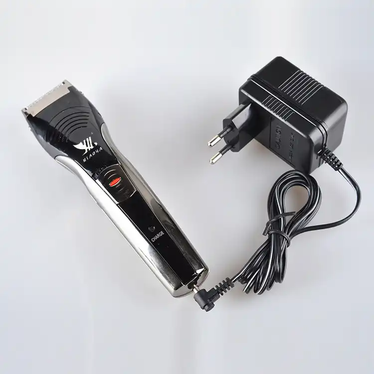 ماشین اصلاح موی بدن و صورت بیاویا مدل BAY-590