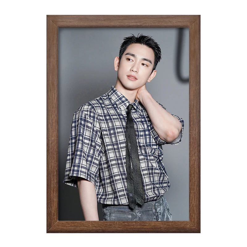 تابلو خندالو طرح جین یونگ گروه گات سون GOT7  کد 20989