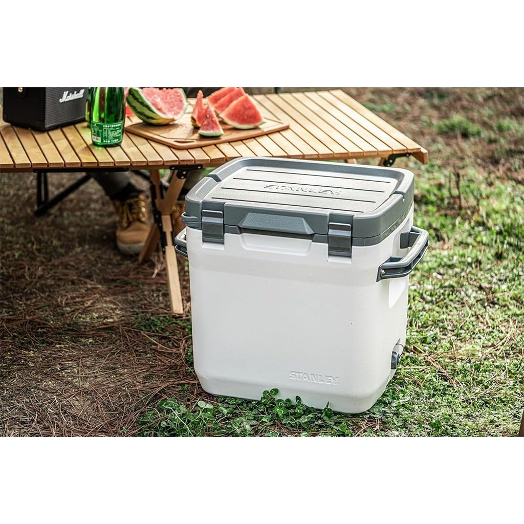 یخچال کمپینگ استنلی مدل Easy Carry Lunch کد G2025 ظرفیت 28.3 لیتر -  - 9