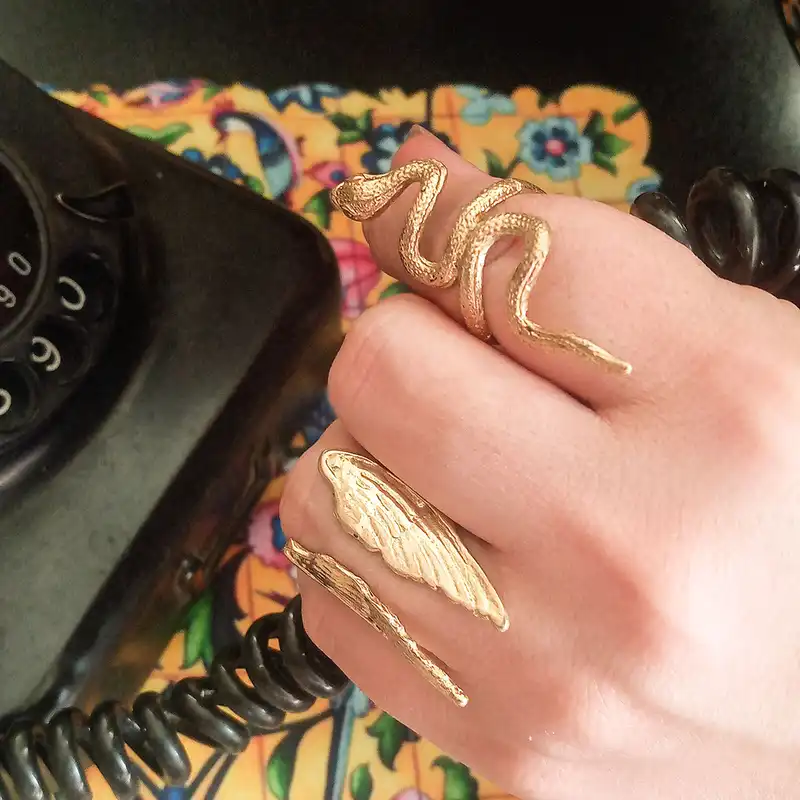 انگشتر زنانه مدل مار کد SINUSI-BRG