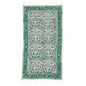 رومیزی قلمکار ممتاز اصفهان اثر عطريان طرح گلدان مدل G59سایز 100*50 سانتی متر