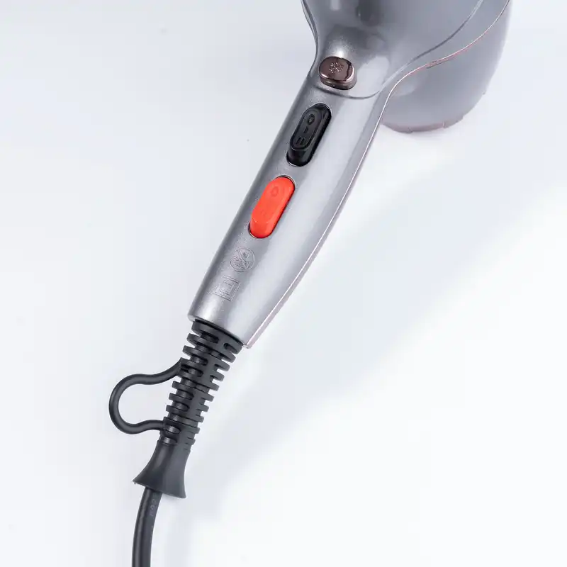 سشوار حرفه ای رومئو مدل RM-5858