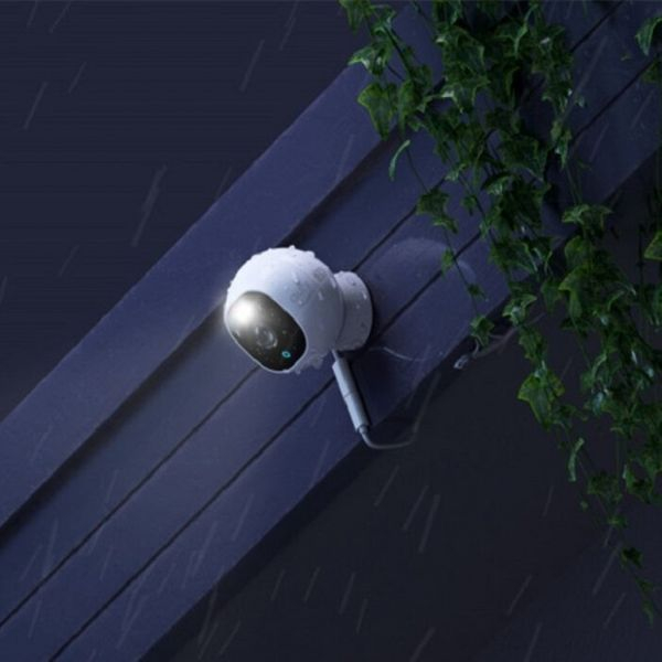 دوربین مداربسته تحت شبکه یوفی مدل Outdoor Cam E220
