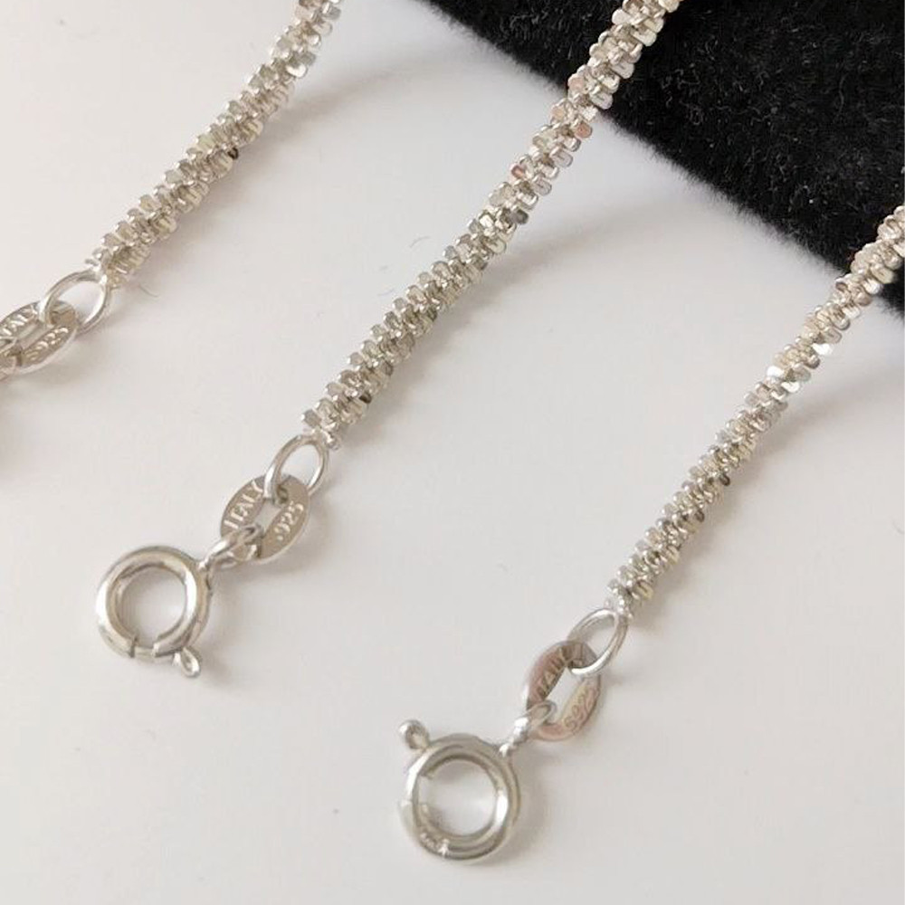 پابند نقره زنانه مدل خاویاری