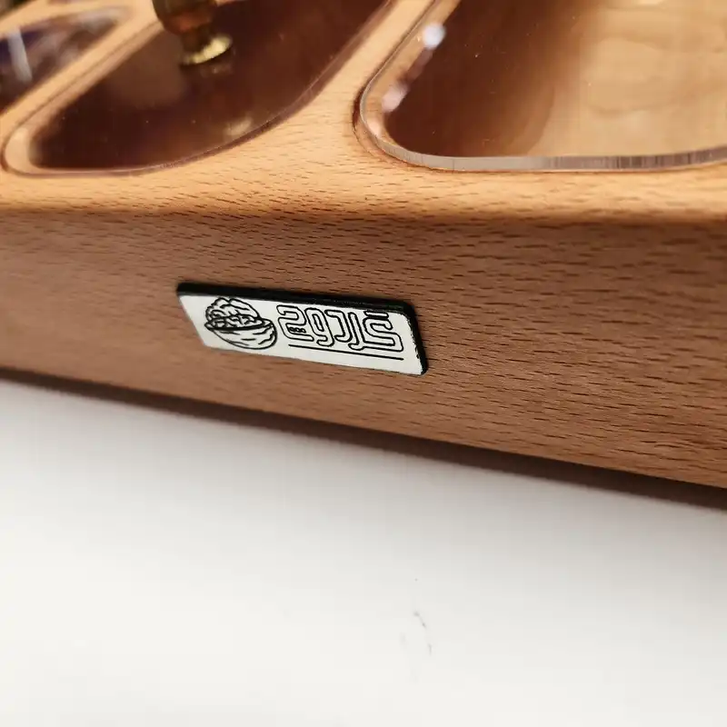 ظرف چوبی گردوچ مدل  6 خونه درب دار کد LT - 2112