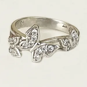 انگشتر نقره زنانه مدل 3 پروانه