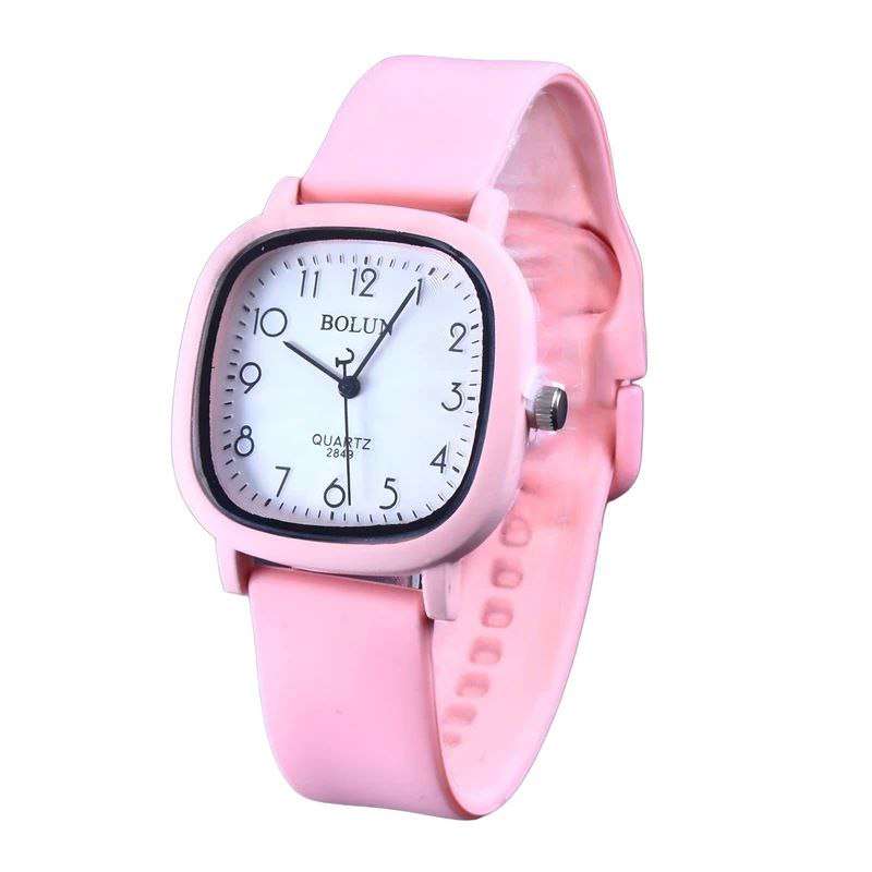 ساعت مچی عقربه ای زنانه مدل 03 ساعت مچی عقربه ای زنانه مدل 03