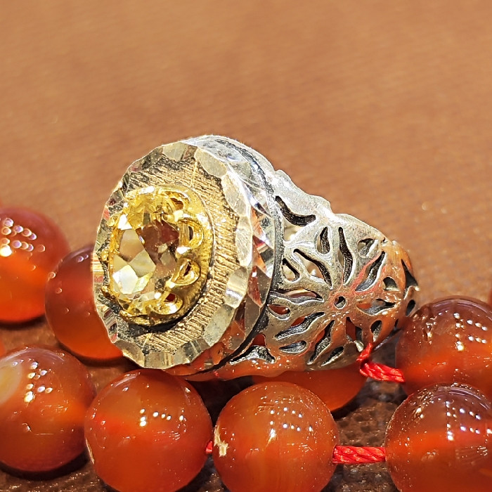 انگشتر نقره مردانه مدل سنگ سیترین کد 550 انگشتر نقره مردانه مدل سنگ سیترین کد 550