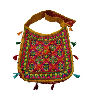کیف رودوشی سوزن دوزی کد A-108
