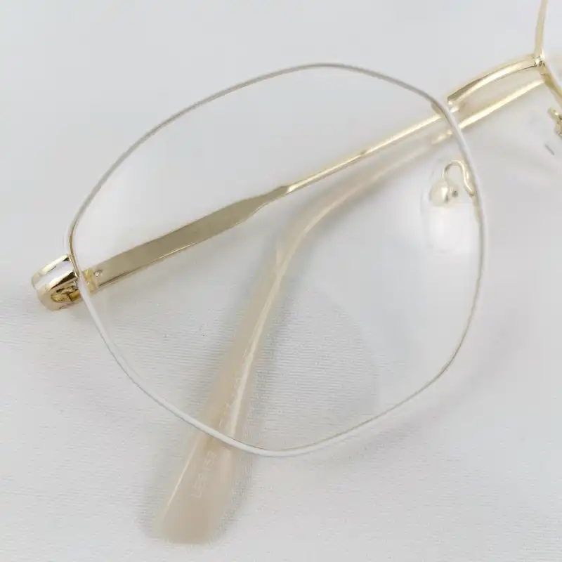 فریم عینک طبی زنانه والنزا مدل LE6258 C4