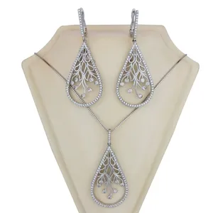 نیم ست نقره زنانه مدل تایلندی کد NG1777