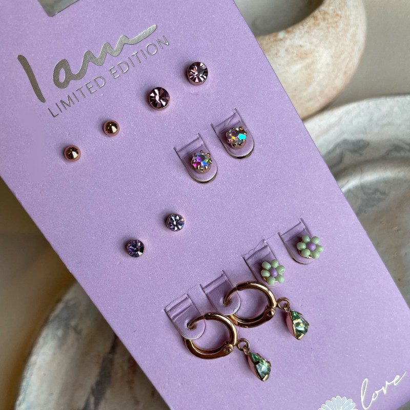 گوشواره دخترانه آی ام مدل AE1249-085 مجموعه 12 عددی