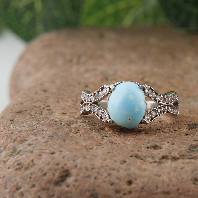 انگشتر نقره زنانه بازرگانی میلادی مدل سنگ فیروزه طبیعی نگین برلیان بدون ریزش آبکاری رادیوم کد AWR_1597