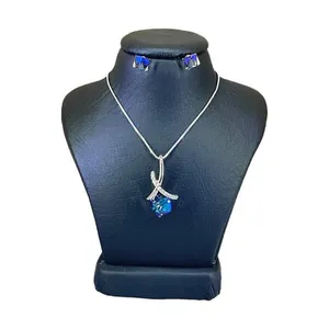 نیم ست نقره زنانه سواروسکی مدل مکعب کد 120019