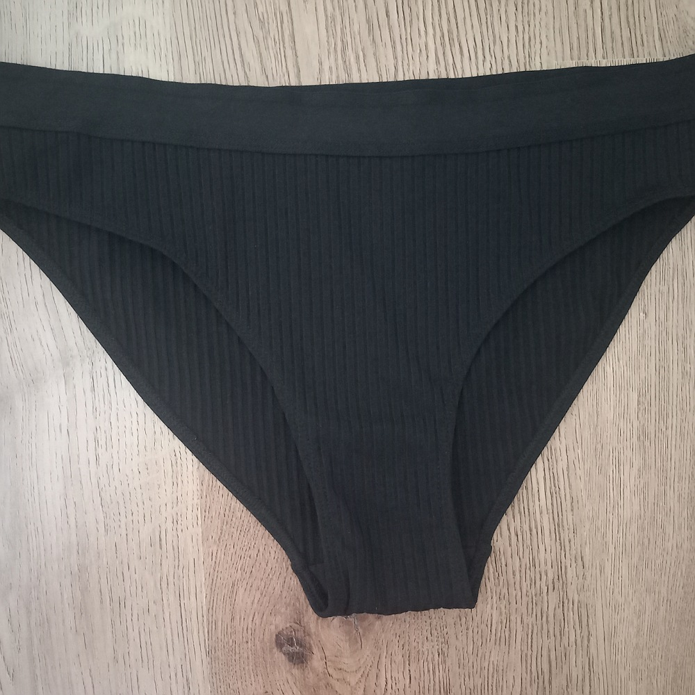 شورت زنانه اسمارا مدل کبریتی IAN-378473 مجموعه 3 عددی