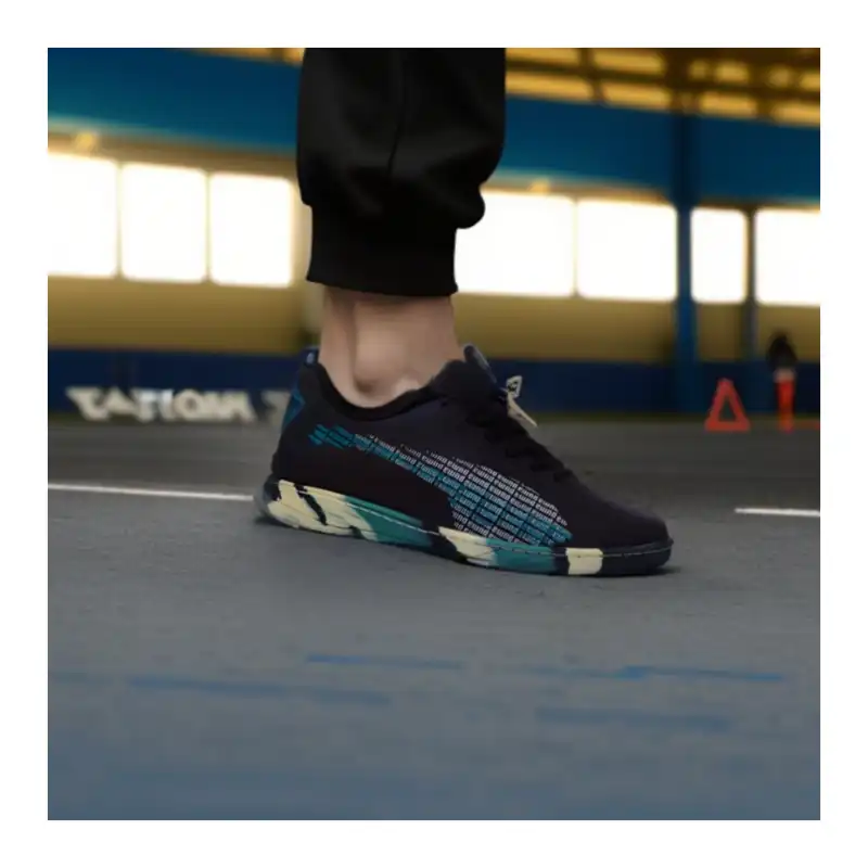 کفش فوتسال مردانه مدل سالنی ترمزدار Pu-B