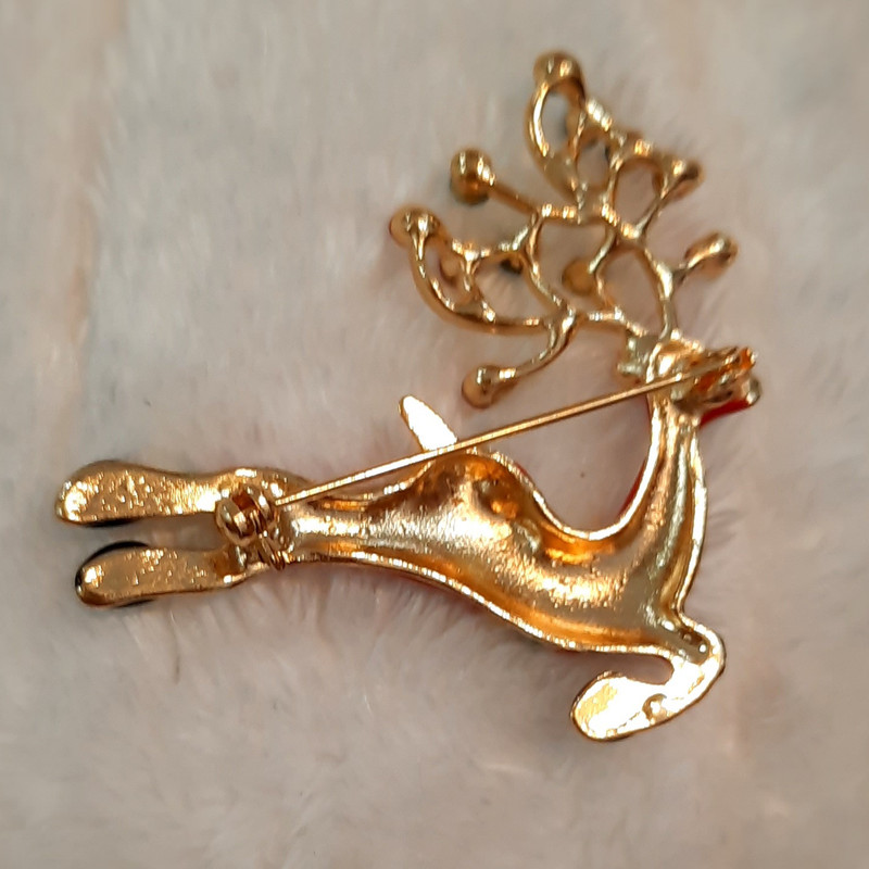 گل سینه دخترانه مدل گوزن شاخ