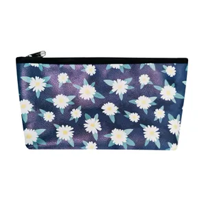 کیف لوازم آرایش زنانه طرح گل بابونه مدل MCA260526