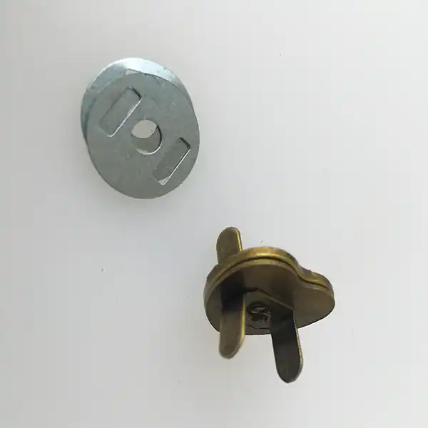 دکمه اهنربایی مدل قلبی کد Heart10x مجموعه 10 عددی