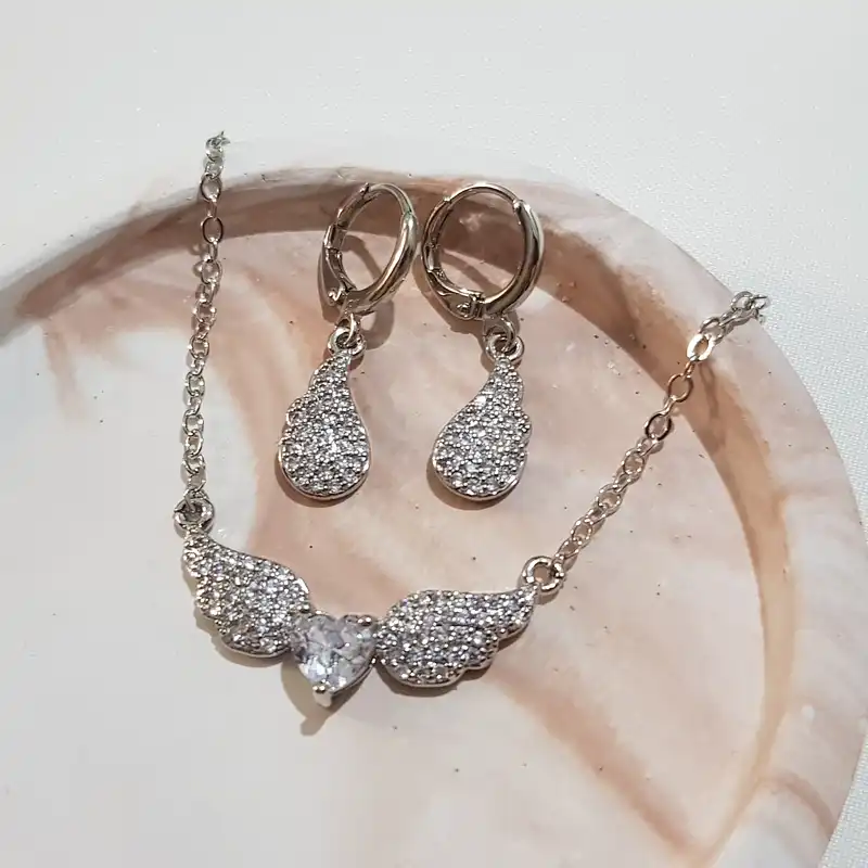 نیم ست زنانه مدل بال فرشته 3520