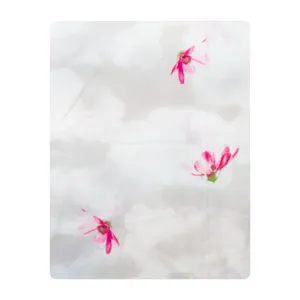 ملحفه آدنو مدل ژربرا کد IR105 دونفره سایز 220x250 سانتی متر