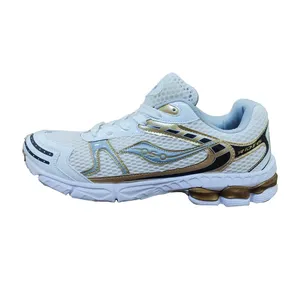 کفش پیاده‌روی مدل 2025