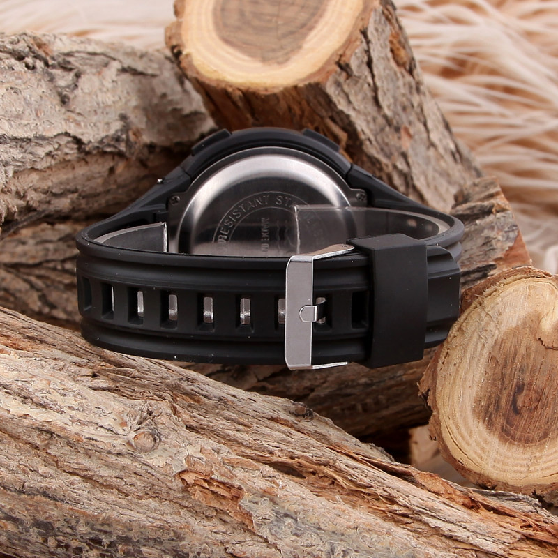 ساعت مچی دیجیتال مردانه مدل DI 15680 -M-G ساعت مچی دیجیتال مردانه مدل DI 15680 -M-G