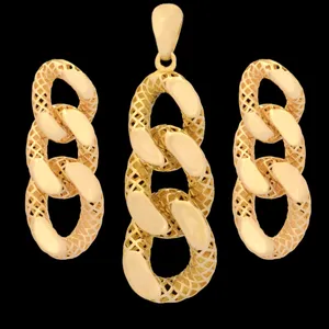 نیم ست طلا 18 عیار زنانه طلای مستجابی مدل  آوا کد 018