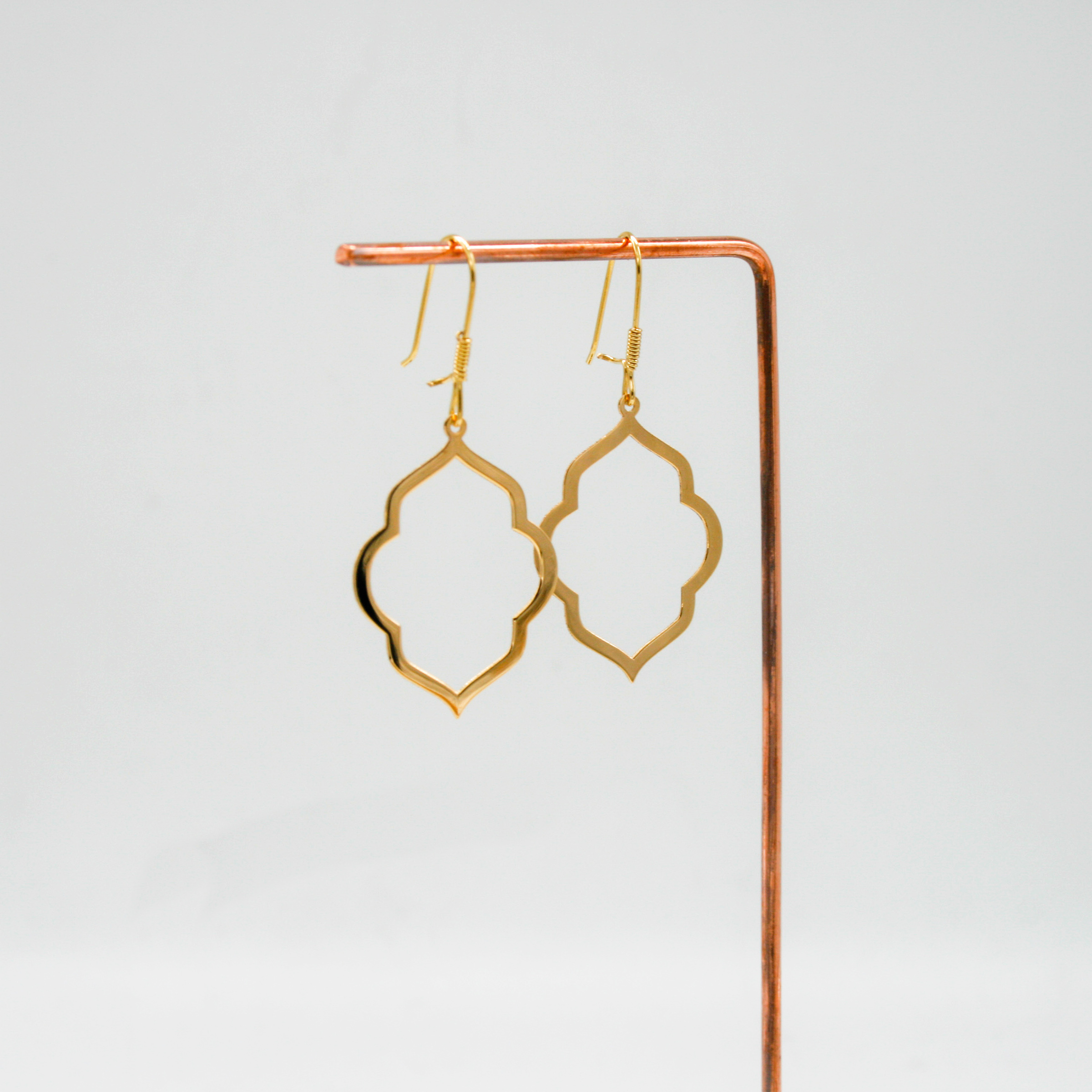 گوشواره طلا ۱۸ عیار زنانه دُرج طرح ترنج مدل DE49