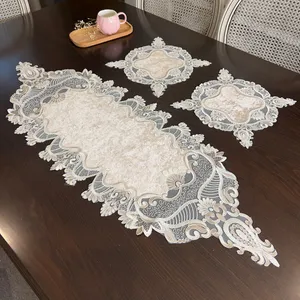 رومیزی طرح بومرنگ 3 تکه 