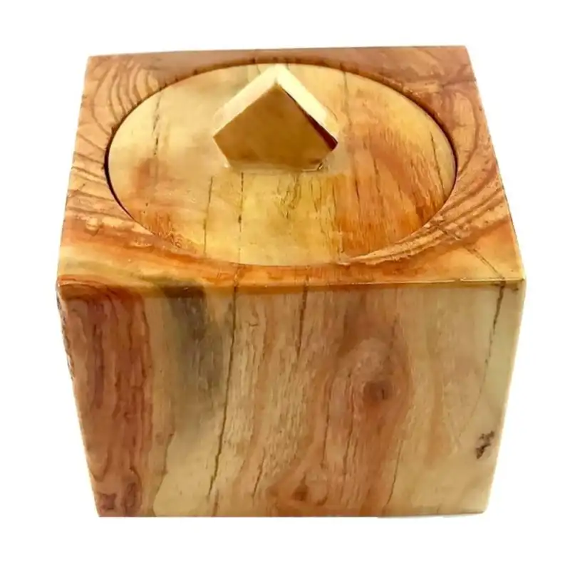 قندان چوبی مدل فانتزی 8832