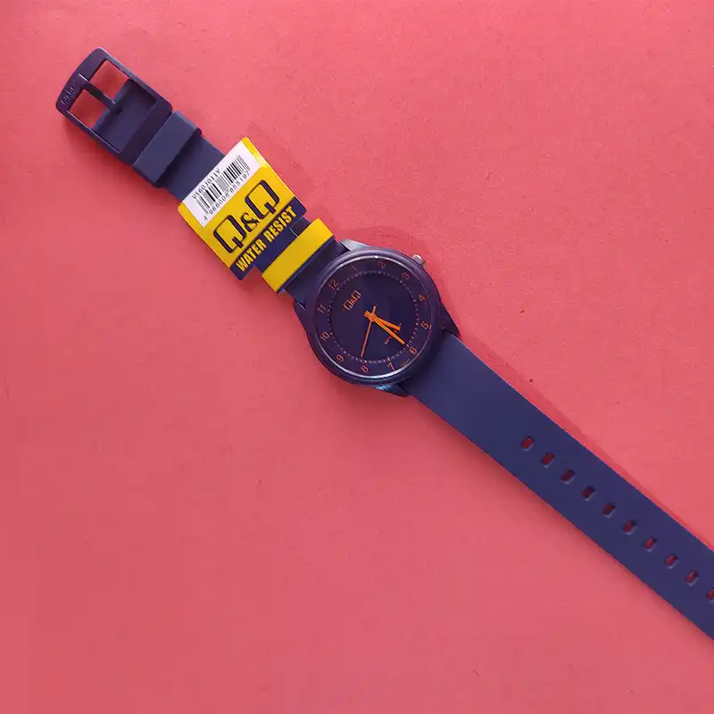 ساعت مچی عقربه ای کیو اند کیو مدل VS60J011Y