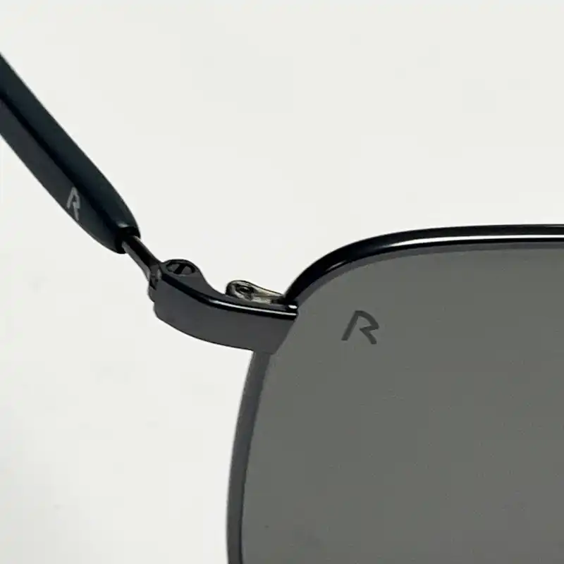 عینک آفتابی رودن اشتوک مدل R1415