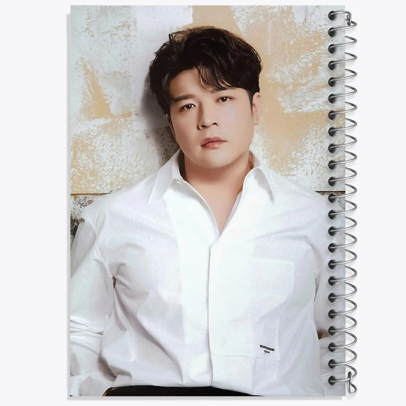 دفتر مشق 50 برگ خندالو مدل شین دونگ گروه سوپر جونیور Super Junior کد 21414