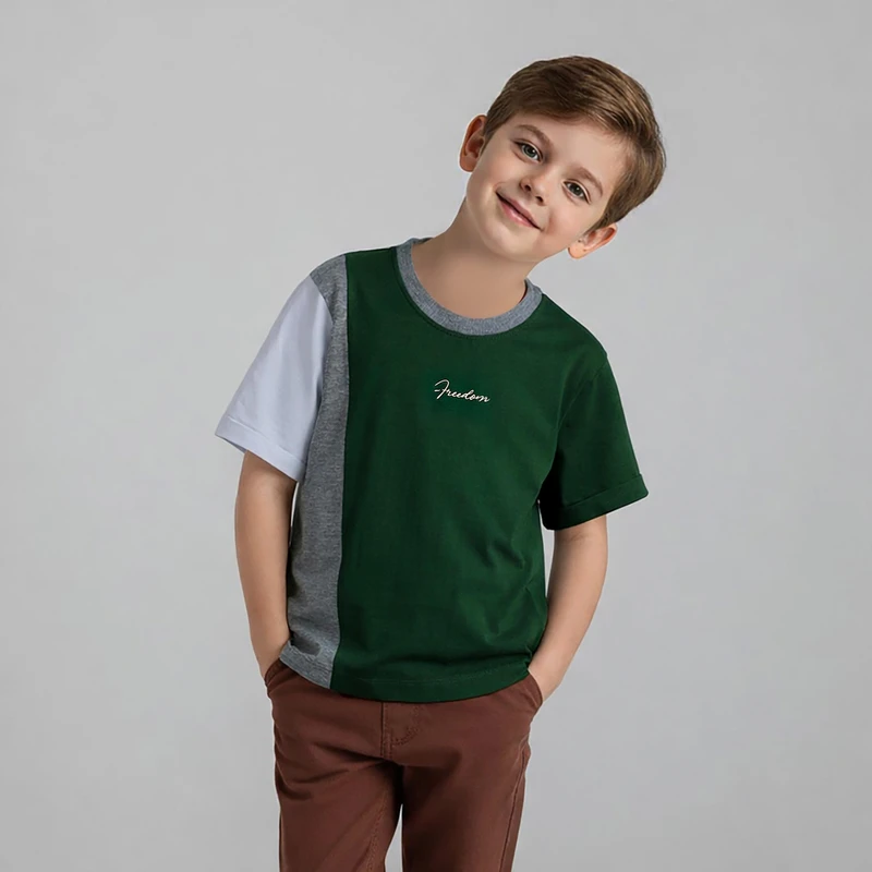 تی‌شرت آستین کوتاه راحتی پسرانه مادر مدل Alvin کد 2554351