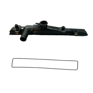 مخزن بالا رادیاتور آب سه ستاره مدل S1 مناسب برای پراید به همراه ٱرینگ