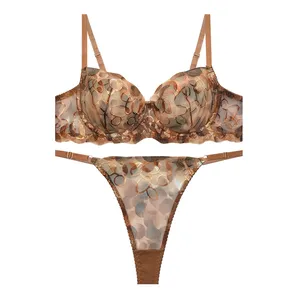 ست شورت و سوتین زنانه ژینا مدل توری کد 100610