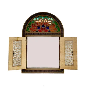 آینه چوبی مدل درب دار کد 0002
