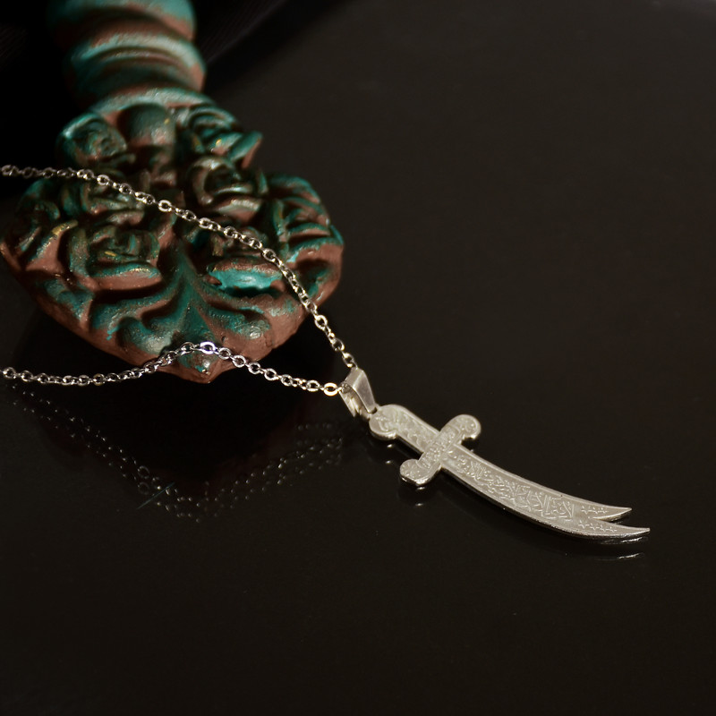 گردنبند نقره مردانه نقره جات لطفی طرح شمشیر ذولفقار زنجیر استیل کد SHN05