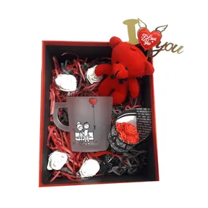 ست هدیه عروسک طرح mag love کد 003