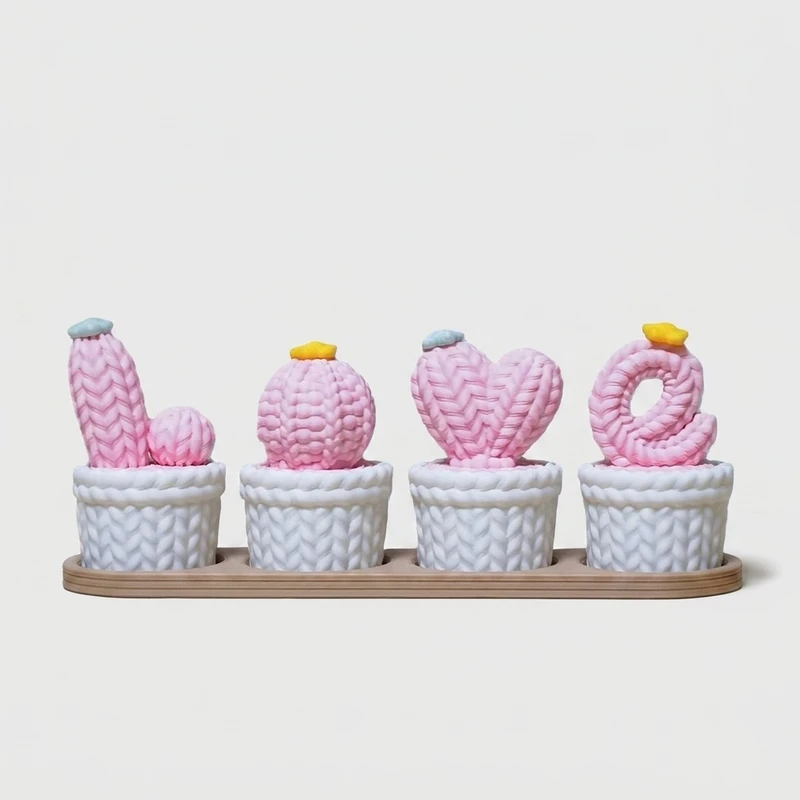 دکوری مدل LOVE مجموعه 4 عددی به همراه استند